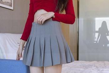BoBoSocks袜啵啵 – 踩脚裤美图：稚予的打扮，你敢来试试吗？