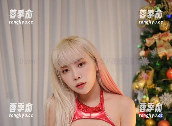 Dami(퀸다미)在体操服中，豁然开朗的无圣光美图