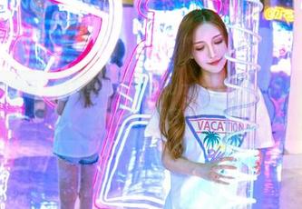 Feilin嗲囡囡 – 网盘里的夏笑笑Summer：空姐风格合集，忍不住想一探究竟！