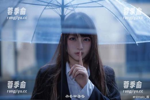 Halo_酱 我只想看,Halo_酱的爱宕旗袍,这张图片堪称视线的重灾区了。