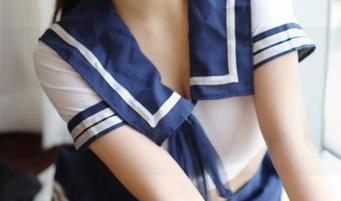 MFStar模范学院 – 喔？又到何嘉颖的图库了，冈崎分享这些“小秘密”满满的暗示，好不容易拐了个弯。