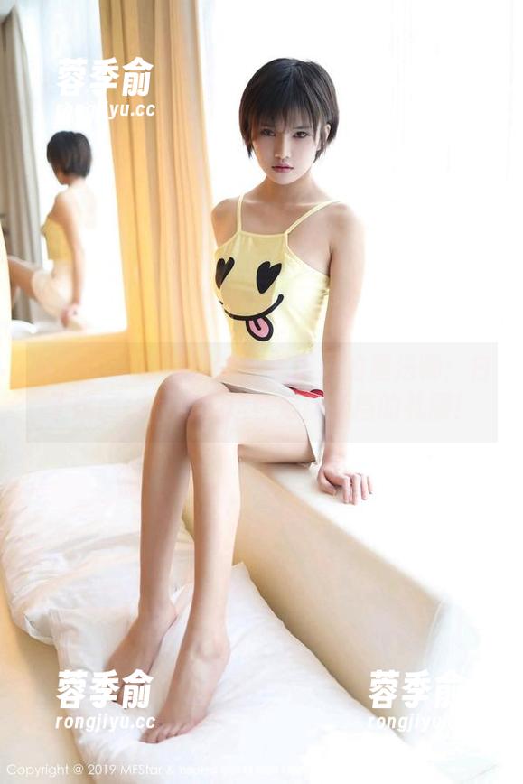 MFStar模范学院-白子嫣nicky MFStar模范学院 - 美图界的魔法师:白子嫣nicky与她这件难以抵挡的礼服!