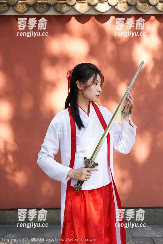 MiiTao蜜桃社 - 在线之下，米琪MIKI的清纯作品让人忍不住停留。
