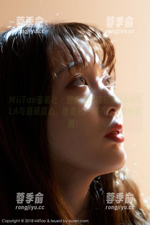 MiiTao蜜桃社 - 图库里的韵莉娜VANILLA与最新甜心，也是另一种不务正业的美丽！