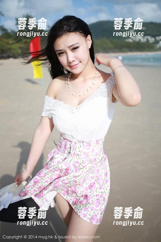 MyGirl美媛馆 - 佘贝拉bella的白衬衫图集更新：当白衬衫遇上一个疯狂的博主，发生了什么…