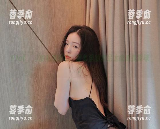 Pia(피아)的私房独白，图集里的美足太能抓我眼球了