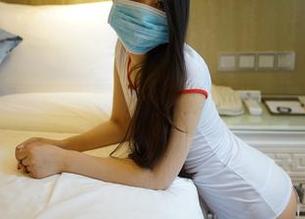 有谁在ROSI图库看到萌萌的嫩学妹制服？下载链接请速来！