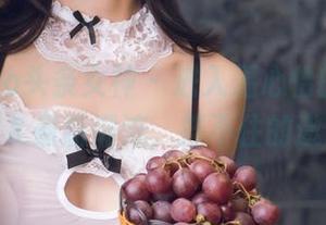 TouTiao头条女神 – 进入温心怡的浴室，美图＆最新潮流，挡不住的邀请。