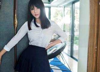 TuiGirl推女郎 – 看完王依萌的清纯套图，我的内心像做了个梦一样。