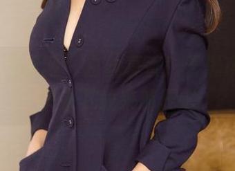 UGirls尤果网 – 白丝真香！于思琪图包，快来下载来解压吧