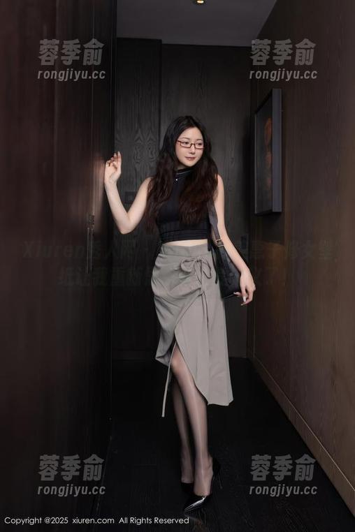 Xiuren秀人网-Mieko林美惠子 Xiuren秀人网 - Mieko林美惠子修女壁纸让我重新思考修女的定义了!