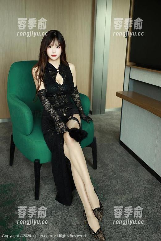 Xiuren秀人网 - 养乐多Doll的礼服，免费资源让人咋舌