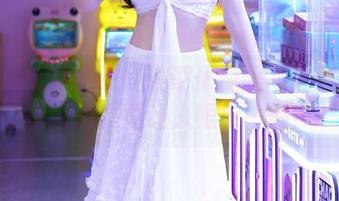 Xiuren秀人网 – 谁说体操服不性感？蛋蛋宝的原图让人眼前一亮！