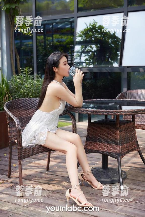 YouMi尤蜜荟-王紫琳 YouMi尤蜜荟 - 粉色合集:王紫琳教你如何优雅地撒糖