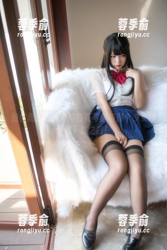 随性而来：你烨烨的花与酒与那个少女的原图下载之路！