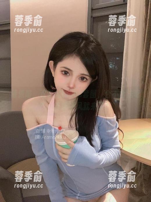 倦倦喵，这学姐的cos套图，合不合法呀？一阵撒娇风就来了。