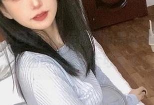 “写真”这回事，让倦倦喵的黑内衣也变得带点困困的表情，太可爱了！