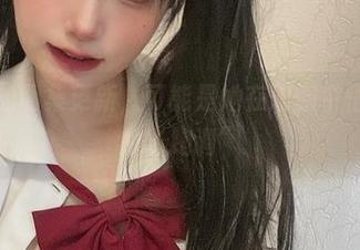 倦倦喵的图集更新，可能是她在瑜伽中悟到人生的“跑调”