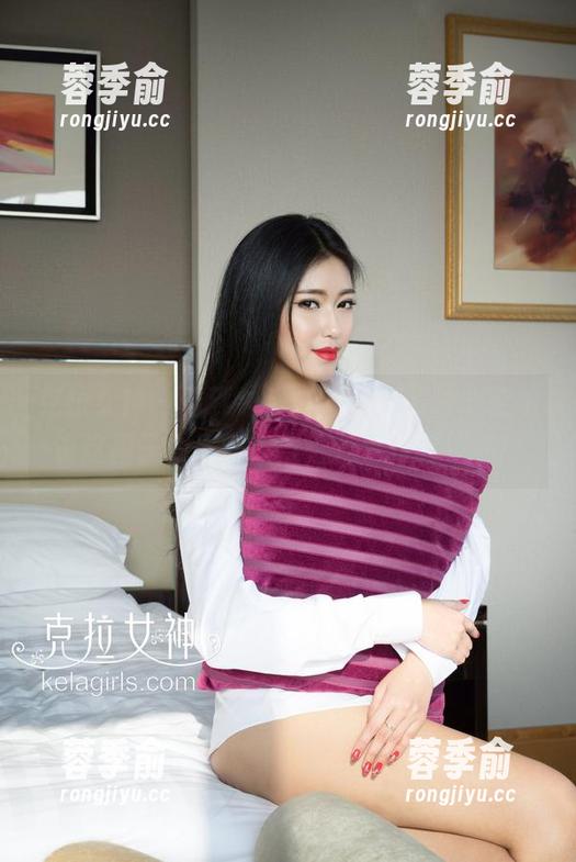克拉女神-钟淇 克拉女神 - 看到钟淇白裙定制图片,我想说这裙子太显瘦,得给我也定制一件!