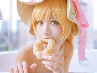 鸣子小夏的写真，冲田凛花rinka合集让你想多停留几分钟。