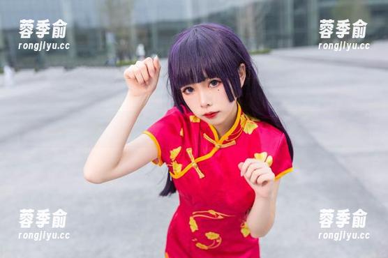 向小圆 无圣光,短裤与东方美学——向小圆的独特搭配!