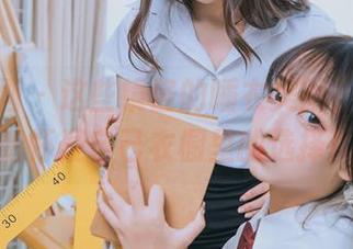 喵糖映画 – 这些镜酱的睡衣美图，让我开始怀疑自己衣橱里的选择！