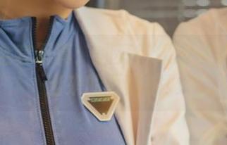 如月灰全套写真：油亮得像刚从油桶里捞出来的豆腐脑！