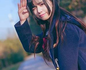 小野妹子w在线：我和蕾姆的蓝色精灵奇遇