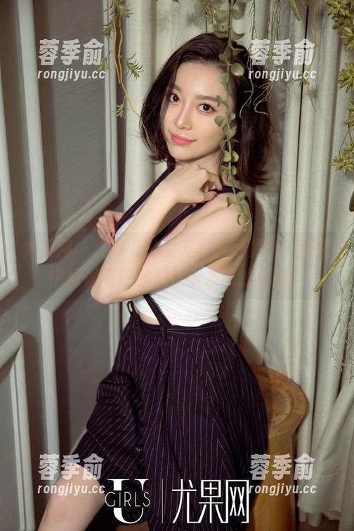尤果网-尤菲儿 尤果网 - 尤菲儿的女友写真好赞啊,原图中好像有啥我们从未发现的反转!