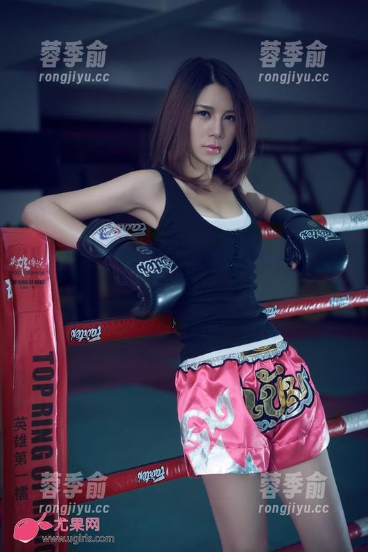 尤果网 - 和服写真，李凌子的照片让我无意中思考了人性…