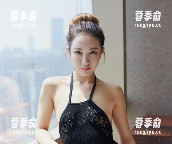 尤物馆 - 悦儿Yuky的泳装全套，原图中的每一分细节都让我忍不住想多看几眼。
