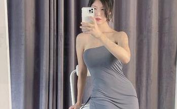 看这套，抖娘利世真知道怎么撩，原图必火，图包也不简单。