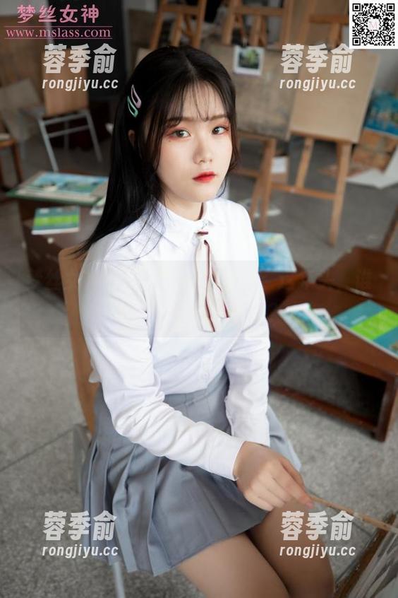 梦丝女神 - 璇璇的日常宝典：这年头，谁不想看美图更新呢？