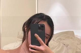 微密圈 – 水蜜桃米米的JK写真集就是一个下载陷阱，越看越就停不下来！