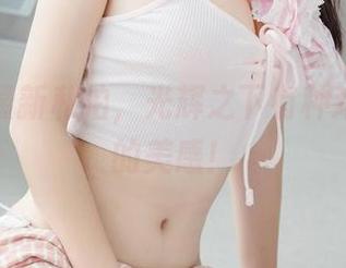猫九酱最新私拍，光辉之下有种难以言喻的美感！