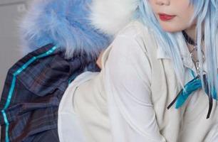 王胖胖u的爱丽丝女仆图：谁能抵挡这种视觉诱惑？想下载的有多么可怜呢