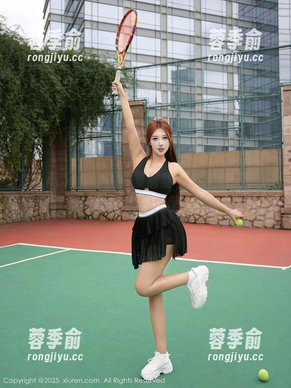 秀人网-夏甜甜 秀人网 - 从原图看夏甜甜,竟让人想隐身在她的厨房里。