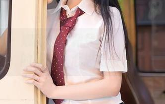 秀人网 – 娜比连衣裙登场：图库里这张真的是让人心思乱飞啊！