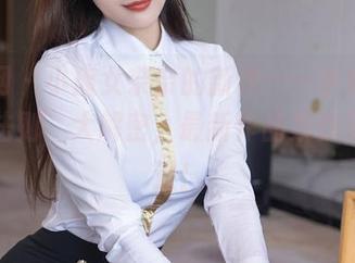 秀人网 – 小魔女奈奈的新作——学姐的“姿态法则”大解密，最新作品集你不容错过！