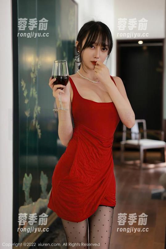 秀人网-白兔西希 秀人网 - 白兔西希的图集,肉丝这一出,让我想起了什么。