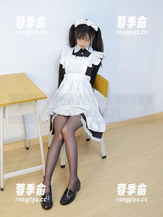 紧急企划-林书辞 紧急企划 - 海边的冒险——林书辞写真集,不小心被海鸥抢镜了!