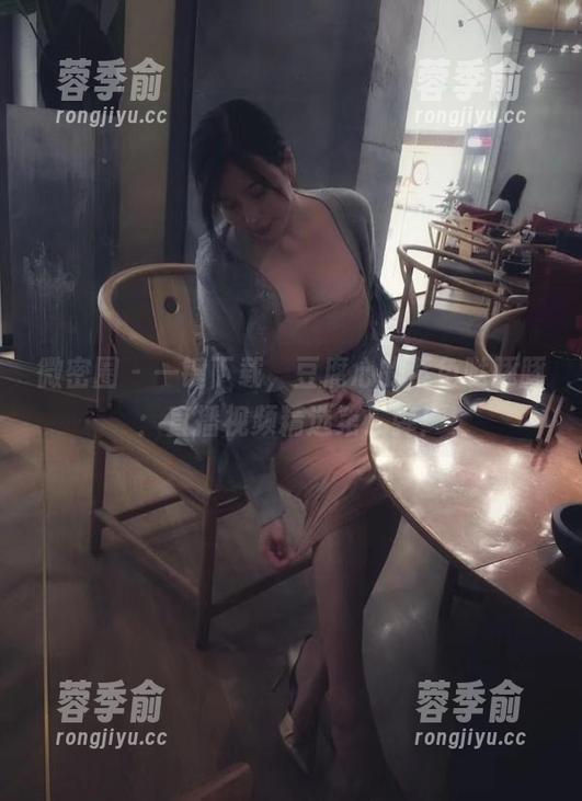 微密圈 - 一键下载，豆腐心的紫色哒豚豚：直播视频精选第二弹！