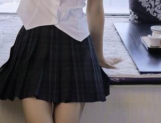 绮梦摄影 – 他人都是水印但yaya只想无修，查看这图集，你可以假装不羡慕哦！
