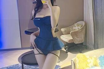 微密圈 – 葛征：黑丝+黑点=无尽的好奇，万一有什么惊喜呢？