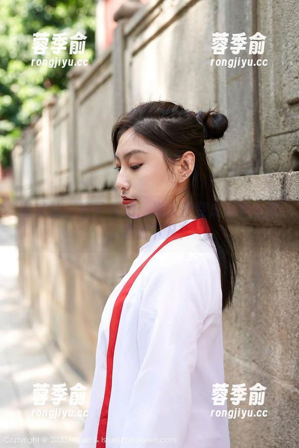 蜜桃社-杏子 蜜桃社 - 杏子私拍:当天使变成现实合集,神仙下凡!
