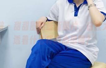 袜啵啵 – 甜甜圈的最新照片，白丝大腿袜透着什么样的心思呢？