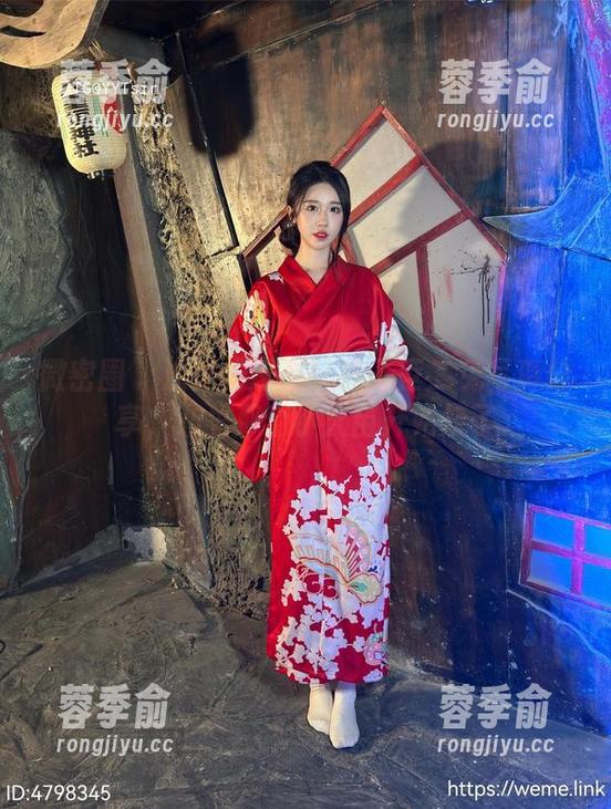 微密圈 - 油亮的诱惑！轩子巨二兔写真分享，心里那个小火苗开始烧了