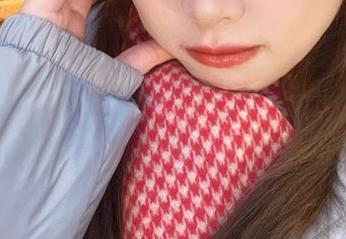 想不想看？闪月半的免费柏崎星奈图片送上啦