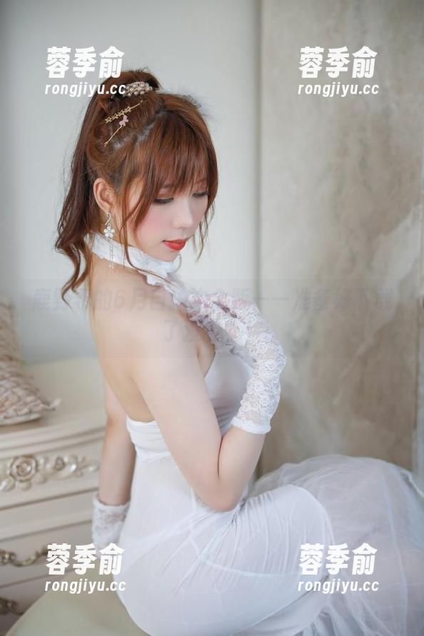 鹿野希 鹿野希的6月自拍本全版——准备好下载了没有?!